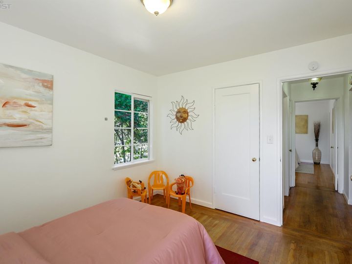 4433 Tompkins Ave, Oakland, CA | Redwood Heights. Photo 25 of 31