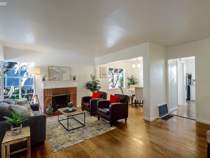 4433 Tompkins Ave, Oakland, CA | Redwood Heights. Photo 7 of 31
