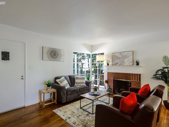 4433 Tompkins Ave, Oakland, CA | Redwood Heights. Photo 8 of 31