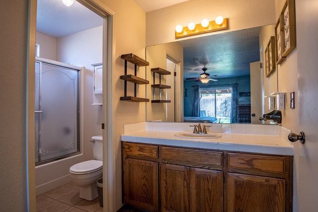 450 Clearview Dr, Hollister, CA | . Photo 29 of 41