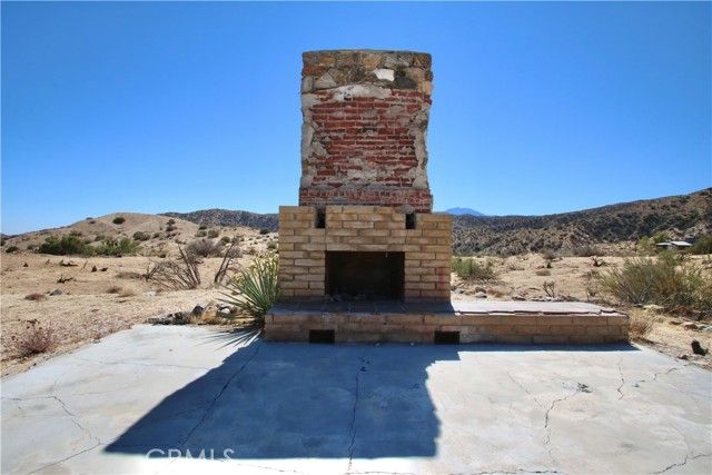 48658 Lyle Rd Morongo Valley CA. Photo 17 of 26