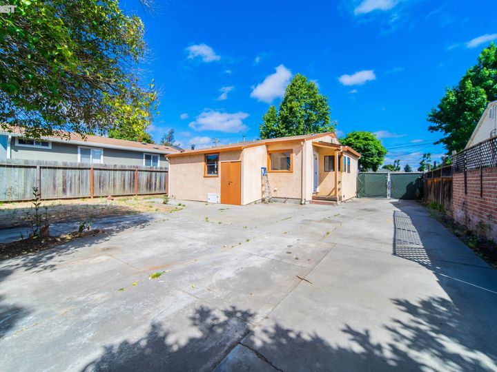 515 Willow Ave, Hayward, CA | The Orchards. Photo 31 of 31