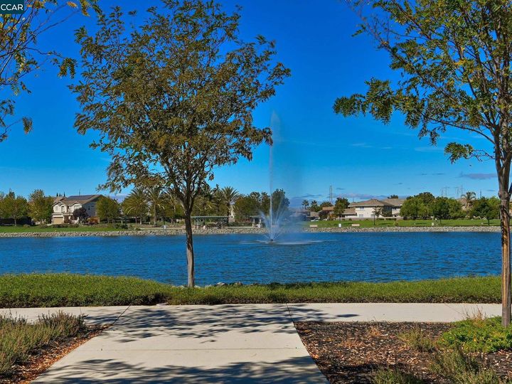 5320 Gold Creek Cir, Discovery Bay, CA | The Lakes. Photo 43 of 48