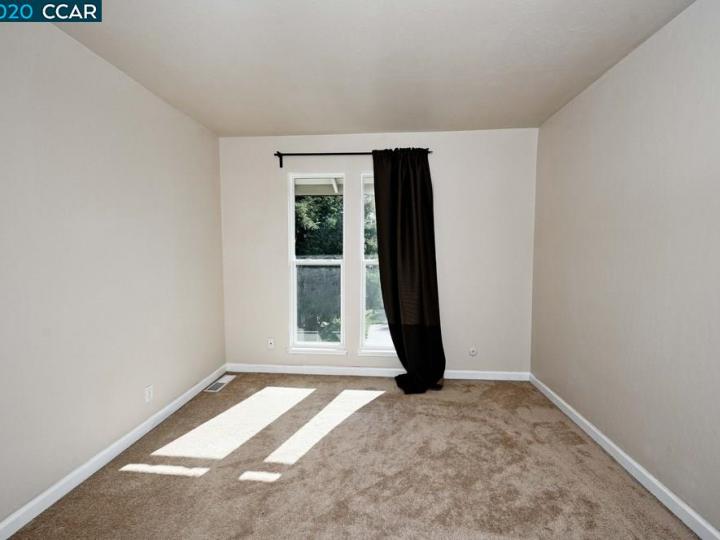 5473 Roundtree #C, Concord, CA, 94521 Townhouse. Photo 11 of 17