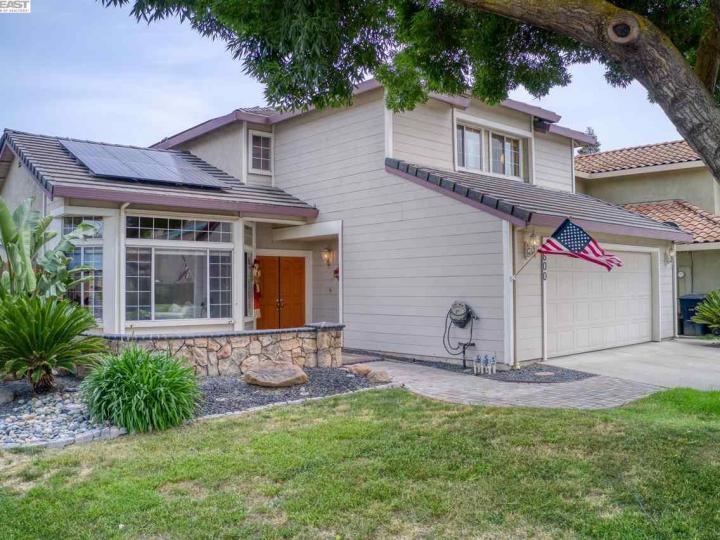600 Gianelli St, Tracy, CA | Central Tracy. Photo 34 of 40