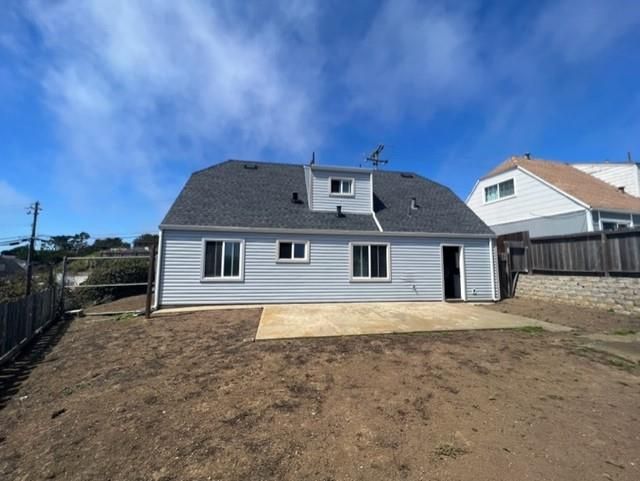 630 Manor Dr, Pacifica, CA | . Photo 3 of 16