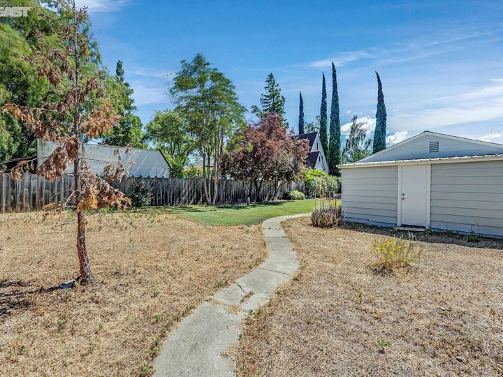 658 S K St, Livermore, CA | Old South Side. Photo 27 of 35