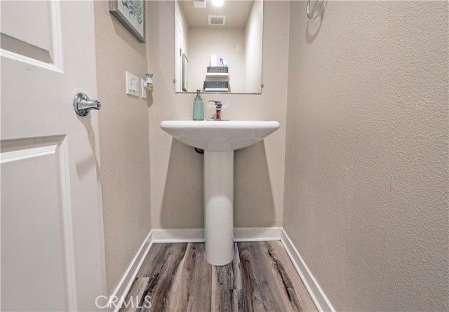 686 Heritage Ln, Upland, CA, 91784 Townhouse. Photo 21 of 54