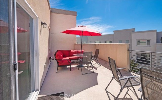 686 Heritage Ln, Upland, CA, 91784 Townhouse. Photo 45 of 54