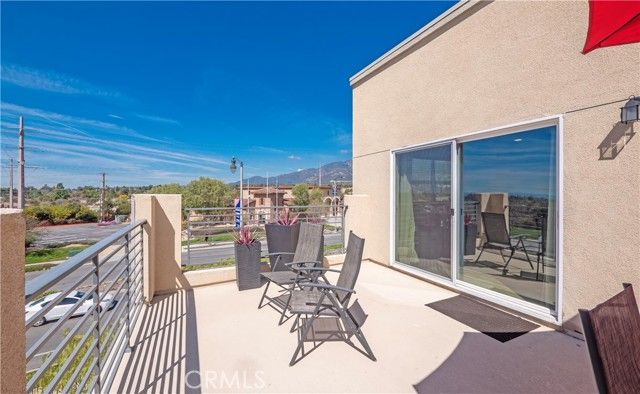 686 Heritage Ln, Upland, CA, 91784 Townhouse. Photo 47 of 54