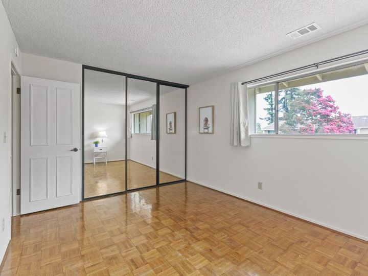 686 Picasso Ter, Sunnyvale, CA, 94087 Townhouse. Photo 16 of 20