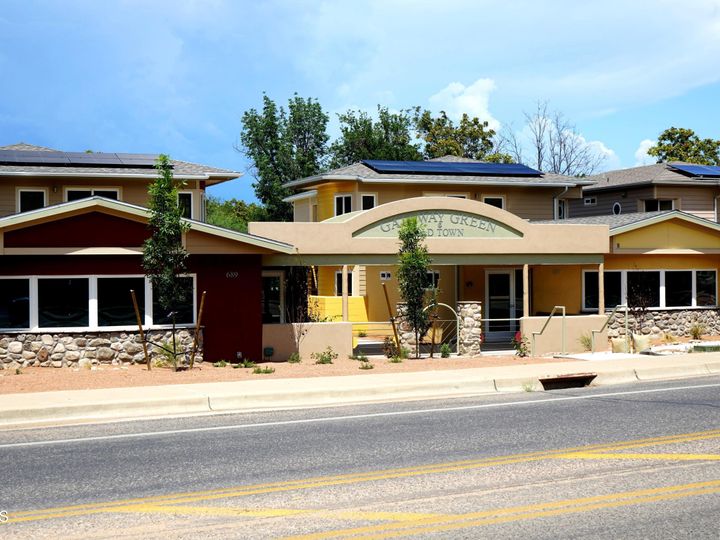 687 N Main St Cottonwood AZ Multi-family home. Photo 2 of 61