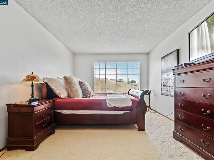 7 Eastmoor Ave, Daly City, CA | Westlake. Photo 8 of 20