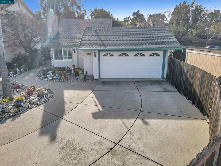 700 Seacliff Ct, Rodeo, CA | View Park. Photo 4 of 45