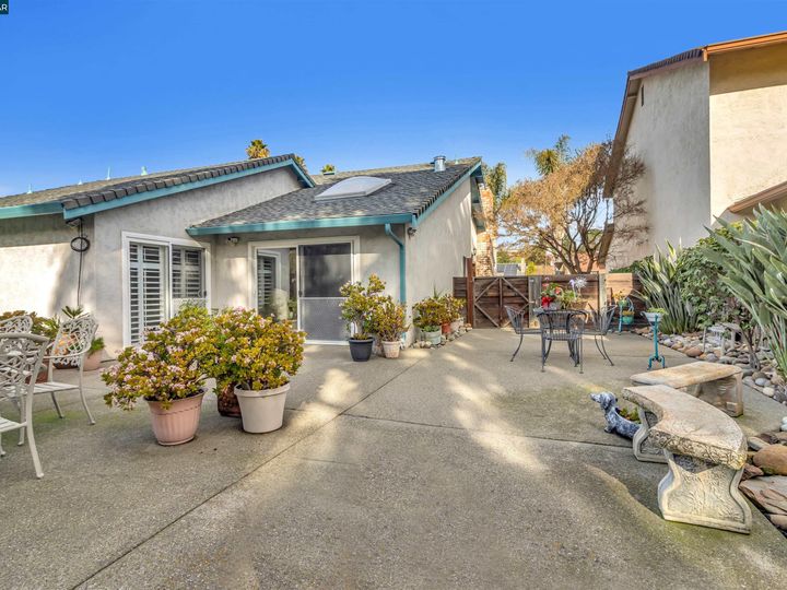 700 Seacliff Ct, Rodeo, CA | View Park. Photo 37 of 45