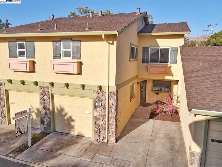 709 Gallegos Ter, Fremont, CA, 94539 Townhouse. Photo 1 of 40