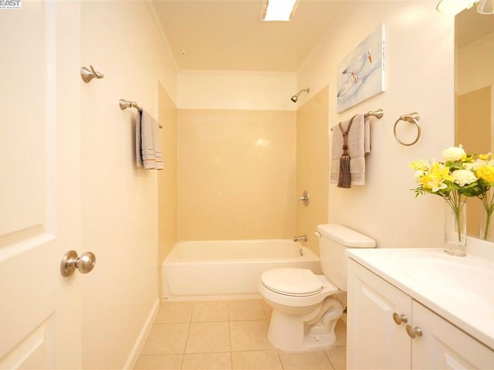 709 Gallegos Ter, Fremont, CA, 94539 Townhouse. Photo 24 of 40
