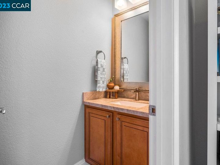 712 Poppy Pl, Pleasant Hill, CA, 94523 Townhouse. Photo 21 of 32