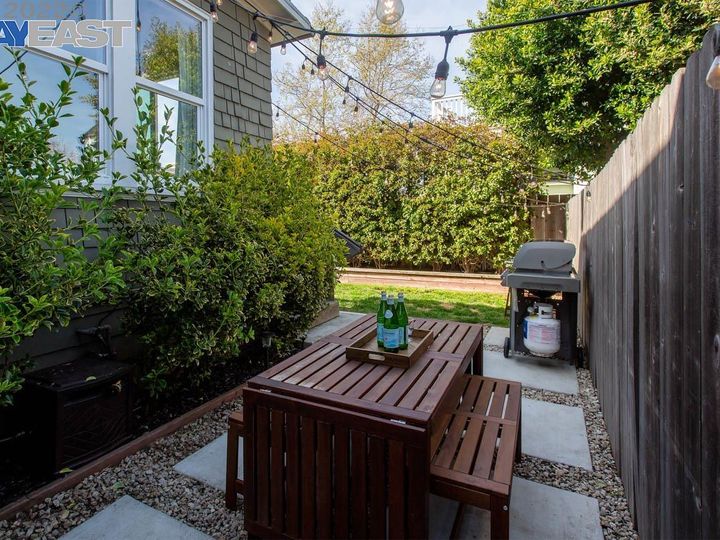 717 Lincoln Ave, Alameda, CA | West End. Photo 27 of 31