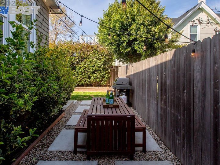 717 Lincoln Ave, Alameda, CA | West End. Photo 28 of 31