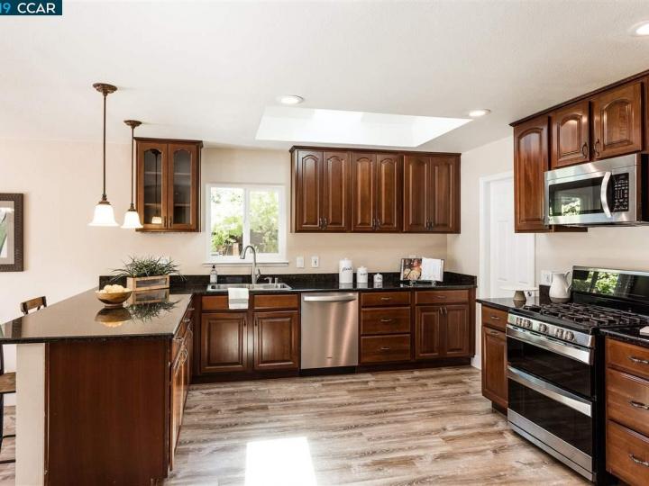 736 Sunset Dr, Livermore, CA | Livermore Downs. Photo 10 of 23