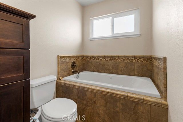 746 Lee Ave, Newman, CA | . Photo 5 of 24