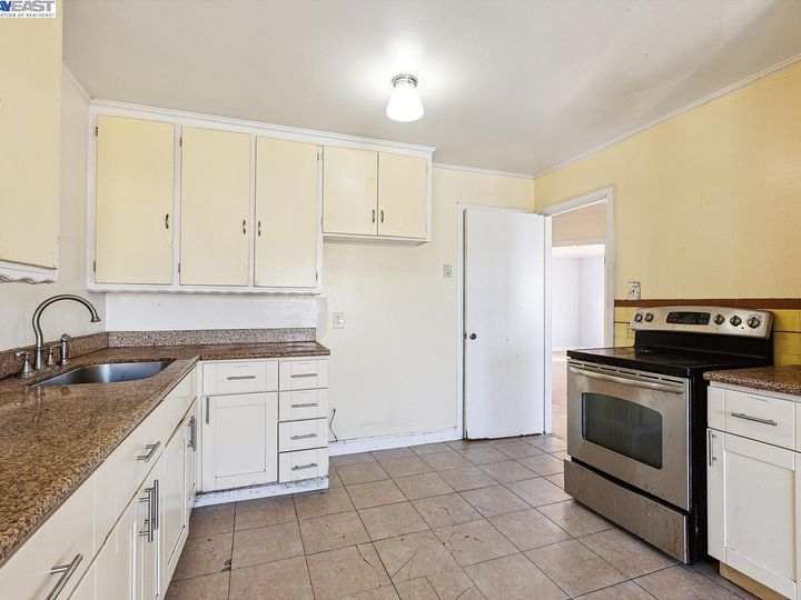 763 Pacheco St, San Francisco, CA | Golden Gate Heig. Photo 22 of 54