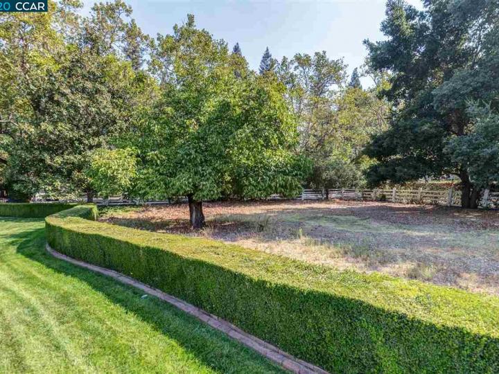 7661 Foothill Rd, Pleasanton, CA | Foothill Road. Photo 12 of 35
