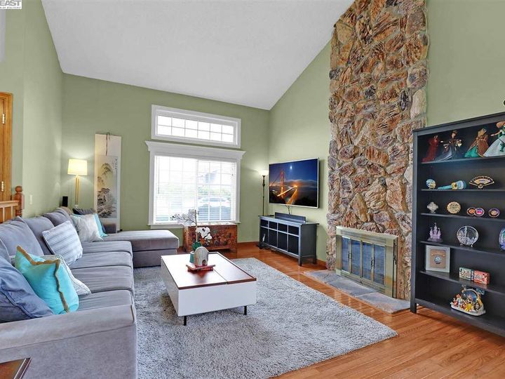 781 Begonia Dr, San Leandro, CA | Halcyon. Photo 2 of 29
