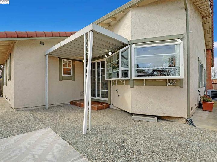 781 Begonia Dr, San Leandro, CA | Halcyon. Photo 28 of 29
