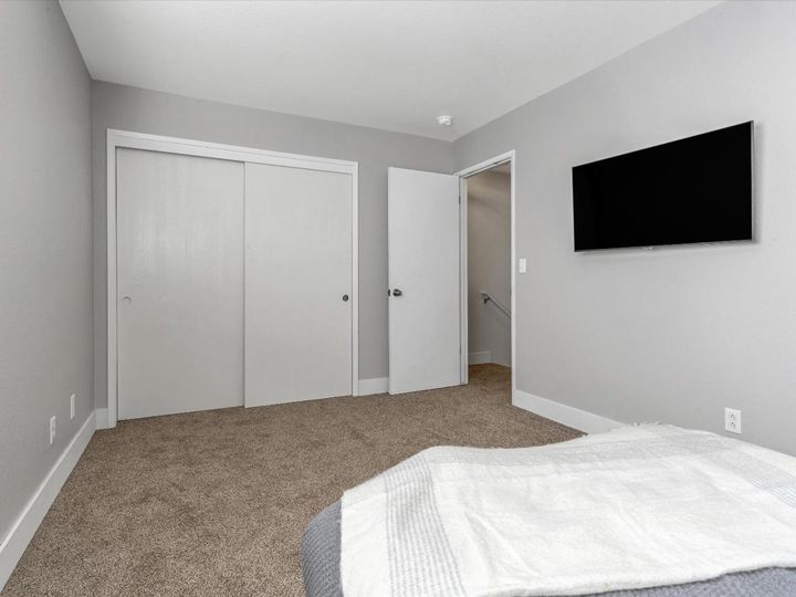 801 Nash Rd #C4, Hollister, CA, 95023 Townhouse. Photo 17 of 35
