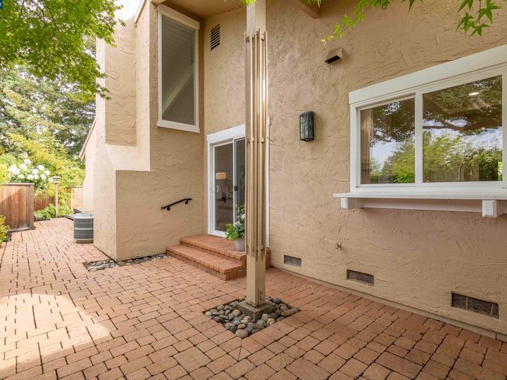 832 Country Club Dr, Moraga, CA, 94556 Townhouse. Photo 33 of 43