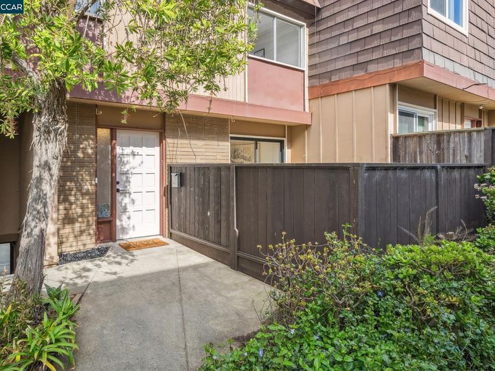 878 Stonegate Dr, South San Francisco, CA, 94080 Townhouse. Photo 3 of 50