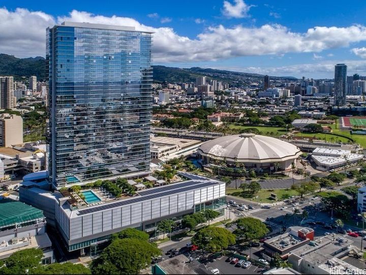 Symphony Honolulu condo #PH 4501. Photo 21 of 23