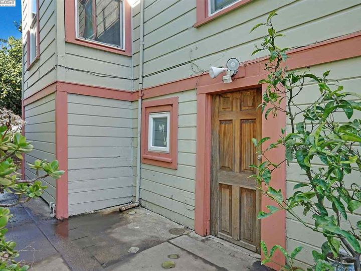 927 Pine St, Oakland, CA | West Oakland. Photo 20 of 32