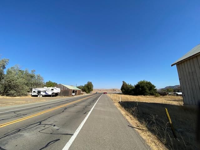 Airline Hwy Tres Pinos CA. Photo 12 of 13