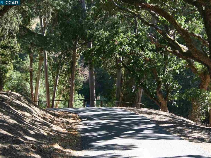 Mountain Spring Rd Lafayette CA. Photo 4 of 10