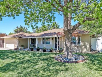 106 Doray Dr, Pleasant Hill, CA | Gregory Gardens. Photo 3 of 29