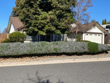 10658 Mountain Oak Ct Jamestown CA Multi-family home. Photo 2 of 47