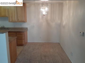 Lakeview condo #. Photo 5 of 19