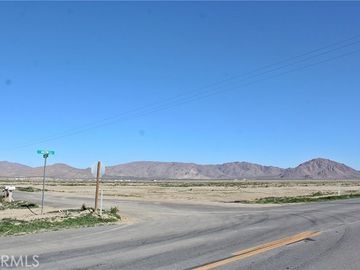 12130 Barstow Rd, Lucerne Valley, CA