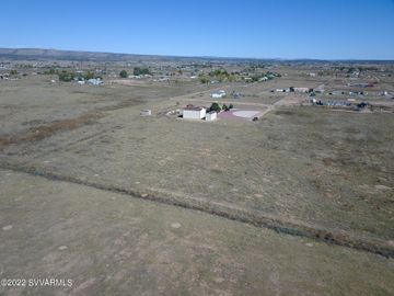 152l W Easy Ranch Rd, Paulden, AZ | Under 5 Acres. Photo 5 of 52
