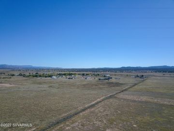 152l W Easy Ranch Rd, Paulden, AZ | Under 5 Acres. Photo 6 of 52