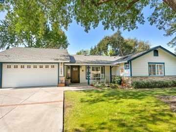 1684 Merian Dr, Pleasant Hill, CA | Gregory Gardens. Photo 2 of 26
