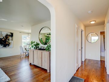 18803 Huber Dr, Castro Valley, CA | Chabot. Photo 4 of 40
