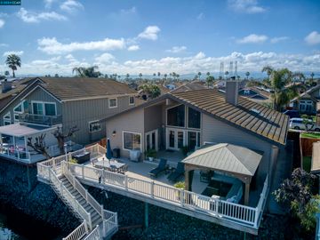 2031 Windward Pt, Discovery Bay, CA | Delta Waterfront Access. Photo 6 of 54