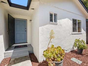 2138 Cooley Ave, East Palo Alto, CA | . Photo 4 of 29