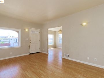 2431 55th Ave, Oakland, CA | East Oakland. Photo 4 of 26