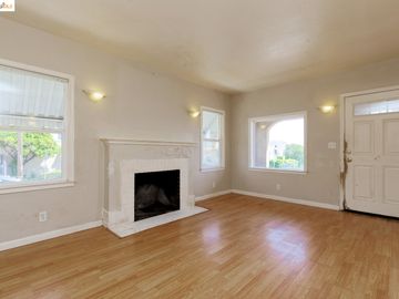 2431 55th Ave, Oakland, CA | East Oakland. Photo 5 of 26