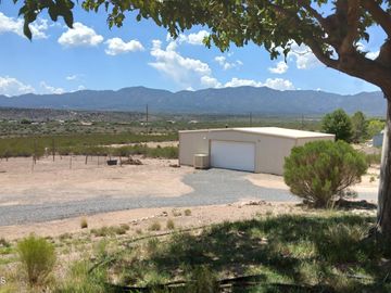 2775 S Greasewood Ln, Cornville, AZ | 5 Acres Or More. Photo 4 of 24